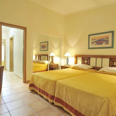 Pestana Palm Gardens 4*