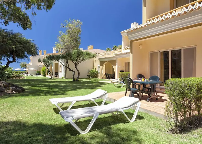 Pestana Palm Gardens 4* קארבואירו