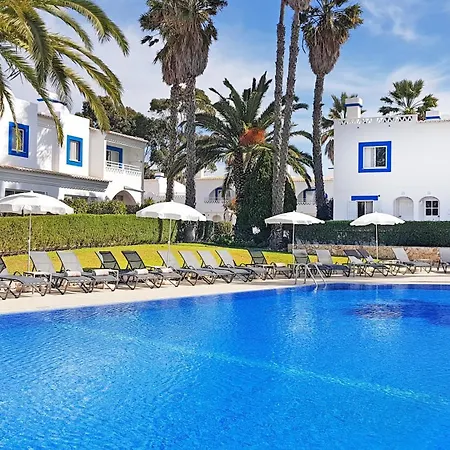 Pestana Palm Gardens 4*